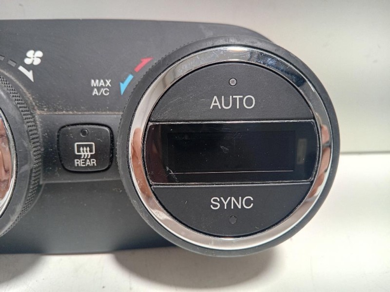 Modulo Comando Riscaldamento Clima 07356577940 Jeep Renegade 2015