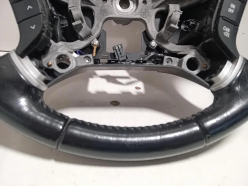 Volante 1037982 Mitsubishi Pajero IV 2007