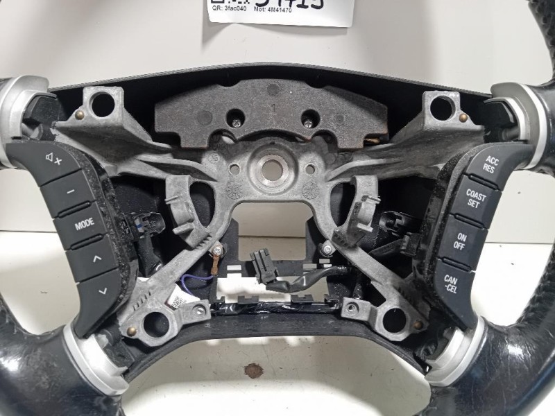 Volante 1037982 Mitsubishi Pajero IV 2007