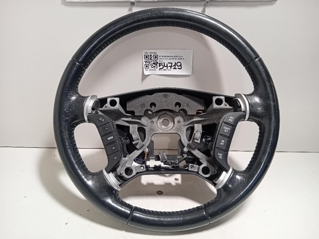 Volante 1037982 Mitsubishi Pajero IV 2007