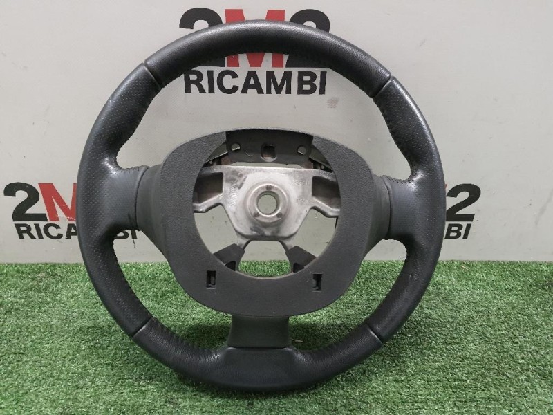 Volante 484301KB1A Nissan JUKE I 2010