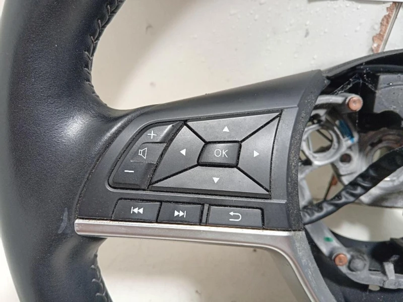 Volante 34324266A Nissan Qashqai II 2014