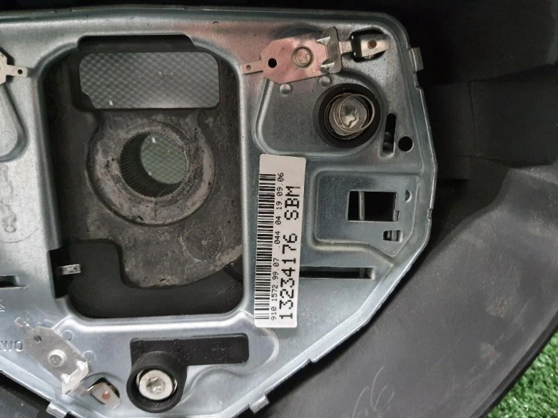 Volante 13234176 Opel Astra H Cabrio 2005