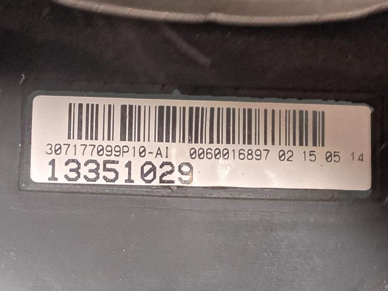 Volante 13351029 Opel Astra J 2012