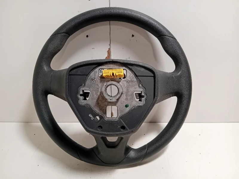 Volante 39005382 Opel Astra K 2016