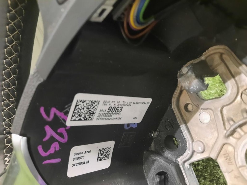 Volante 39159063 Opel Astra K 2019