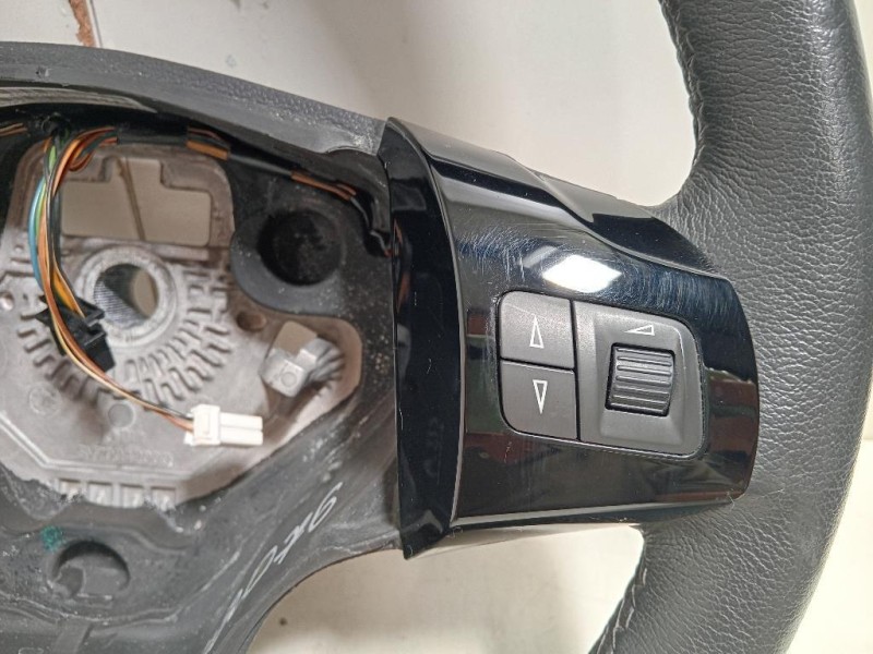 Volante SV70042000 Opel Corsa D 2010