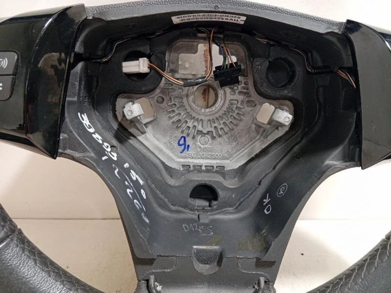 Volante 13229631 Opel Corsa D 2010