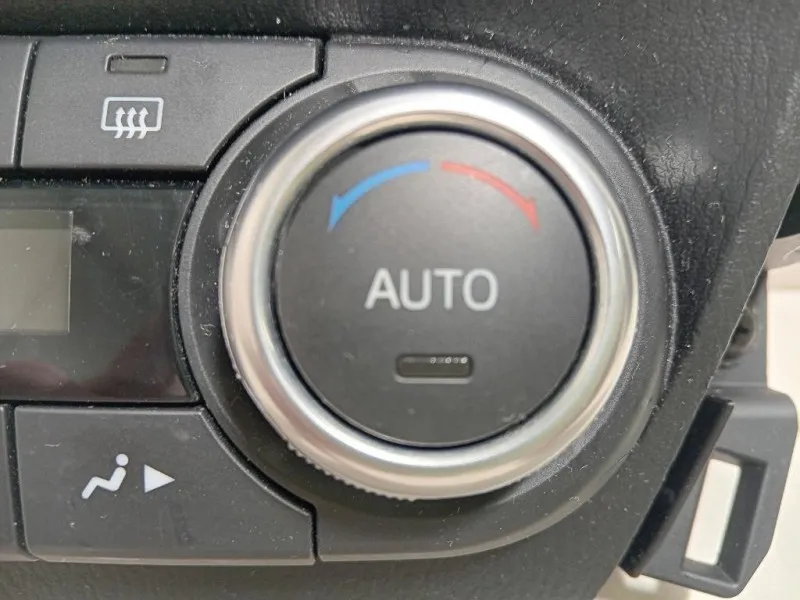 Modulo Comando Riscaldamento Clima BANP61190B Mazda 3 III 2016