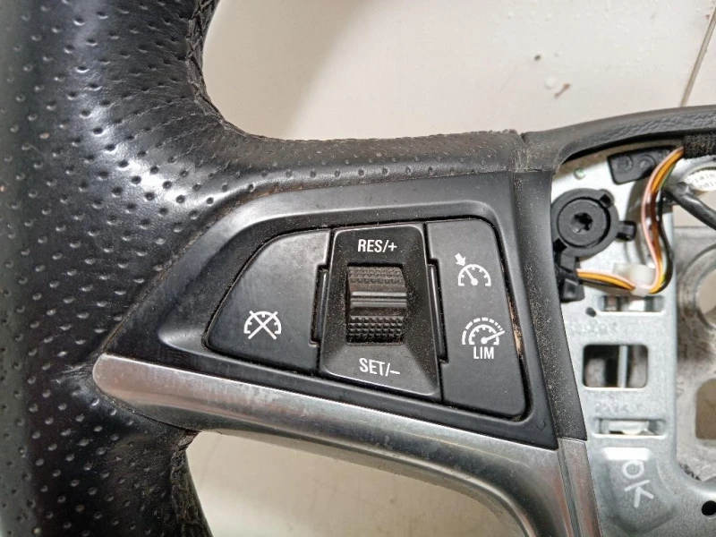 Volante 13365200 Opel Zafira C 2012