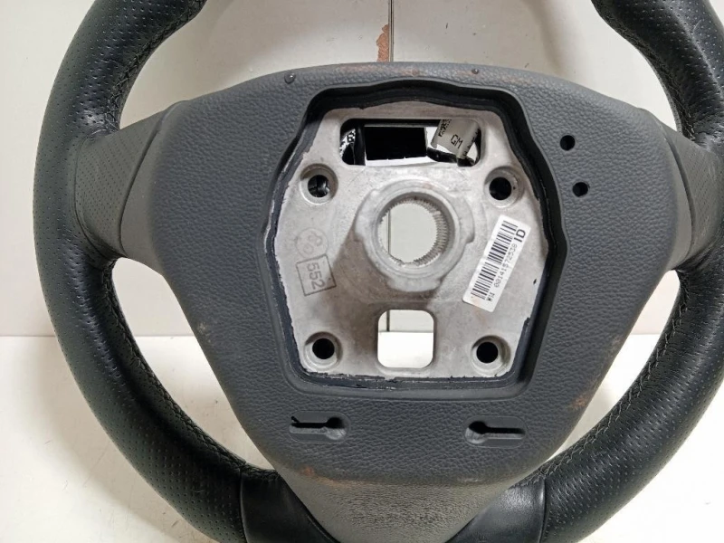 Volante 13365200 Opel Zafira C 2012