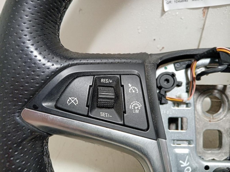 Volante 13365200 Opel Zafira C 2012