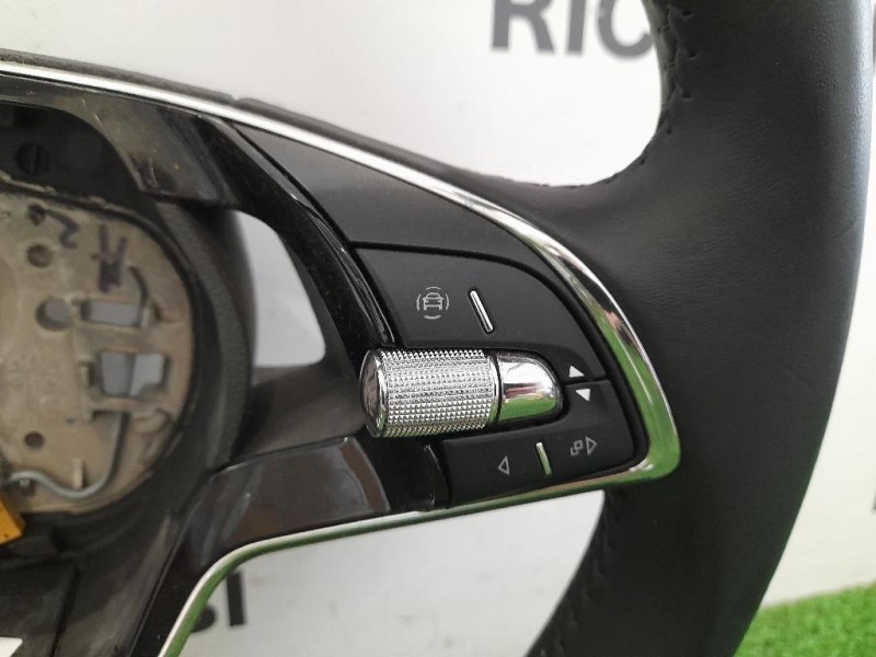 Volante 5E3419093A Skoda Fabia NJ3 2018