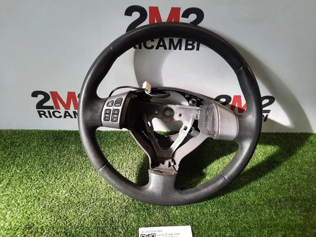 Volante 4811051K61BWL Suzuki Splash 2008