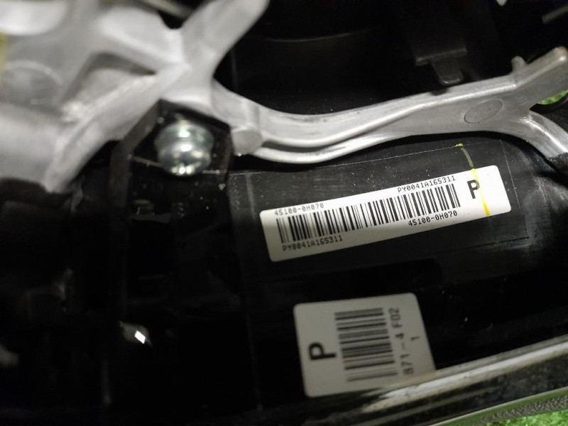 Volante 451000H070 Toyota AYGO II 2018