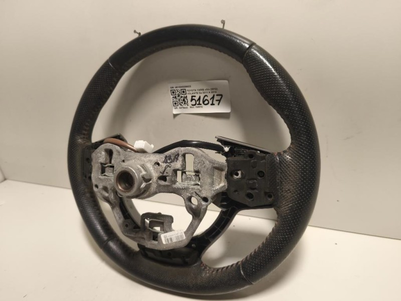 Volante 451020D290C0 Toyota Yaris IV 2012