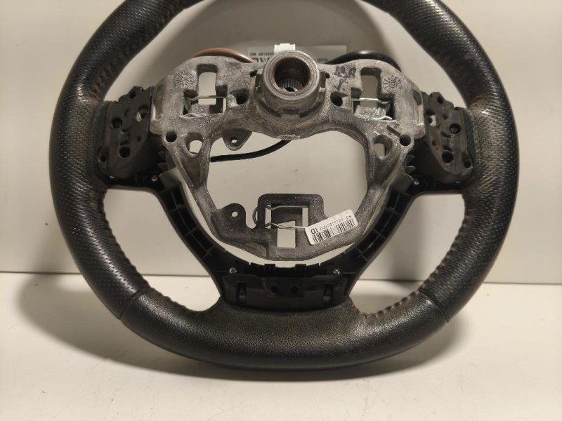 Volante 451020D290C0 Toyota Yaris IV 2012