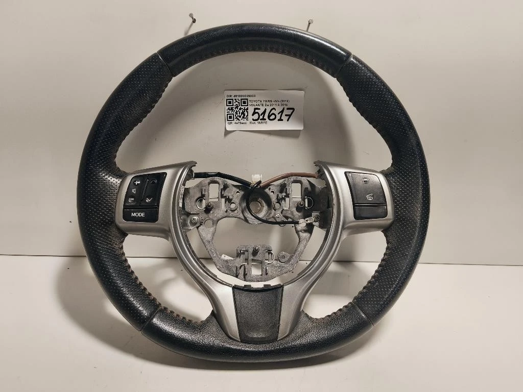 Volante 451020D290C0 Toyota Yaris IV 2012
