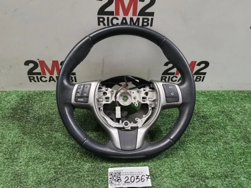 Volante 451000D770 Toyota Yaris IV 2014