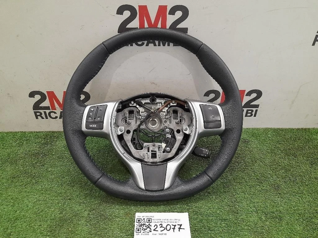 Volante 451000D490 Toyota Yaris IV 2014