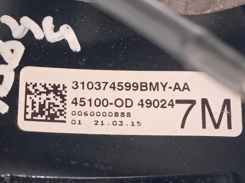 Volante 310093699 Toyota Yaris IV 2017