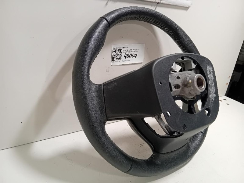 Volante 306744199B4W-AD Toyota Yaris IV 2017