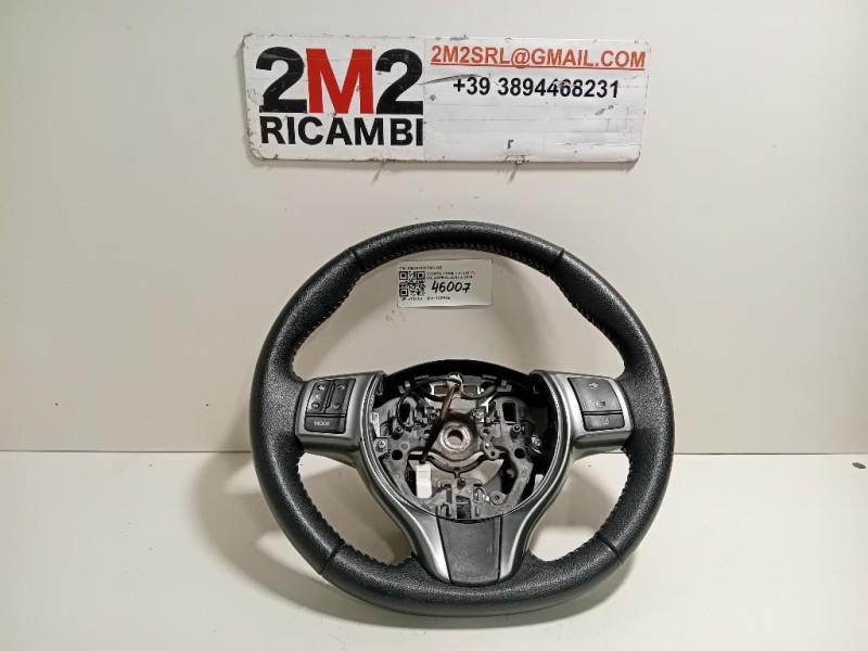 Volante 306744199B4W-AD Toyota Yaris IV 2017