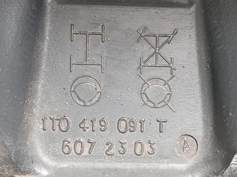 Volante 1T0 419 091 T Volkswagen Touran III 2010