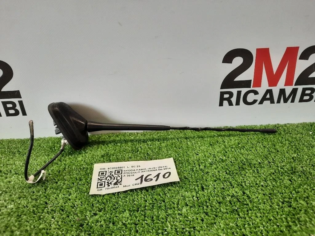 Zoccolo Antenna 6C0035501 Skoda Fabia NJ3 2014