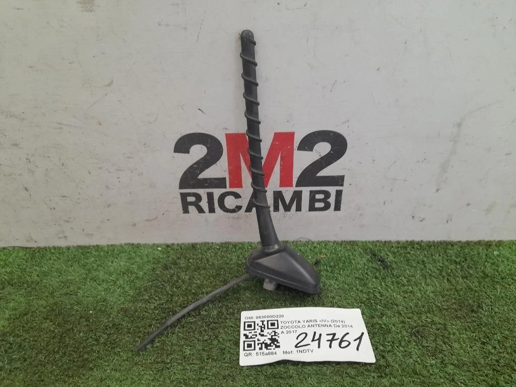 Zoccolo Antenna 863000D220 Toyota Yaris IV 2014