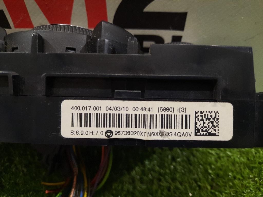 Modulo Comando Riscaldamento Clima 96738320XT Peugeot 3008 I 2009