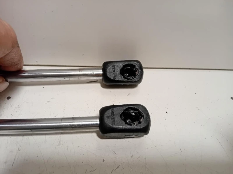 Ammortizzatore Portello Tetto POST DX 11102831110283 DX+SX Mercedes Classe SLK R170 1997