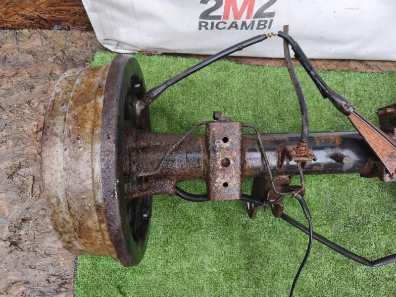 Assale POST D30033X02E Nissan Navara 2010