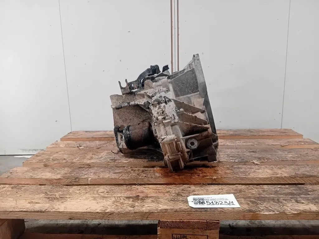 Cambio 2260266 KV6R-7002-AHB Ford Transit Connect II 2018