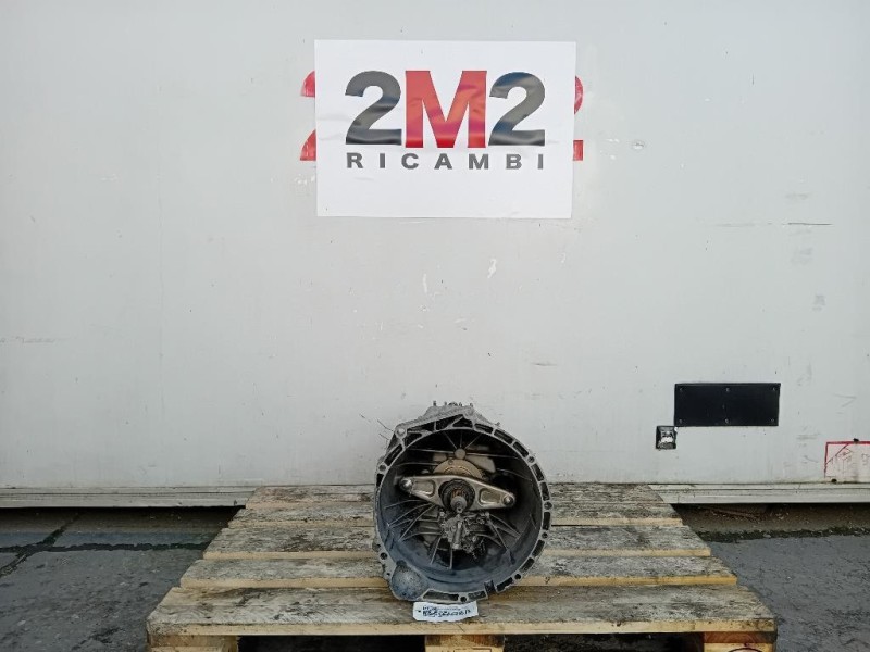 Cambio 6 MARCE MANUALE Bmw Serie 5 F10 Berlina 2012