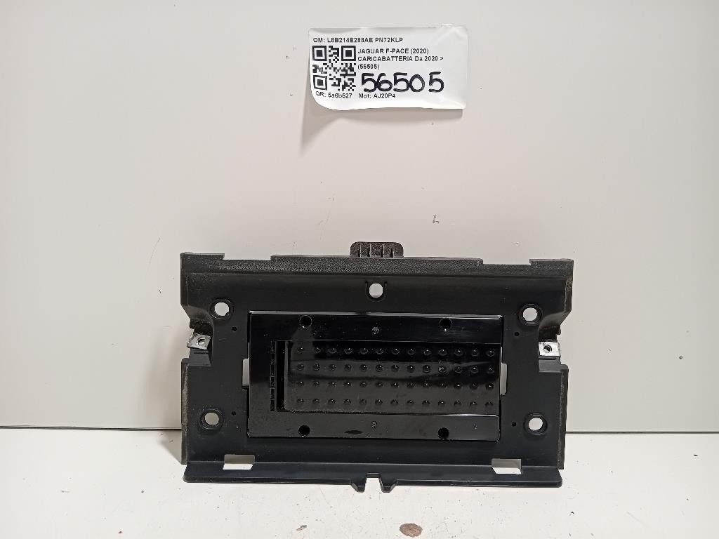 Caricabatteria L8B214E288AE Jaguar F-pace 2020