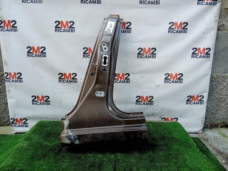 Montante Centrale SX MONTANTE CENTRALE SX Renault CLIO V 2019