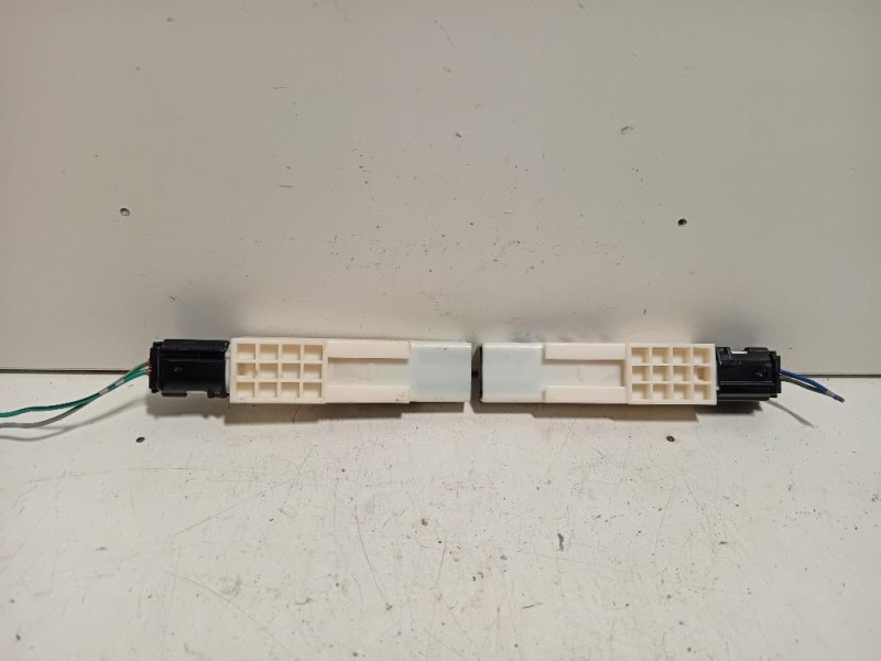 Centralina Amplificatore Antenna KD47676NXA 2 PZ Mazda MX5 IV 2015