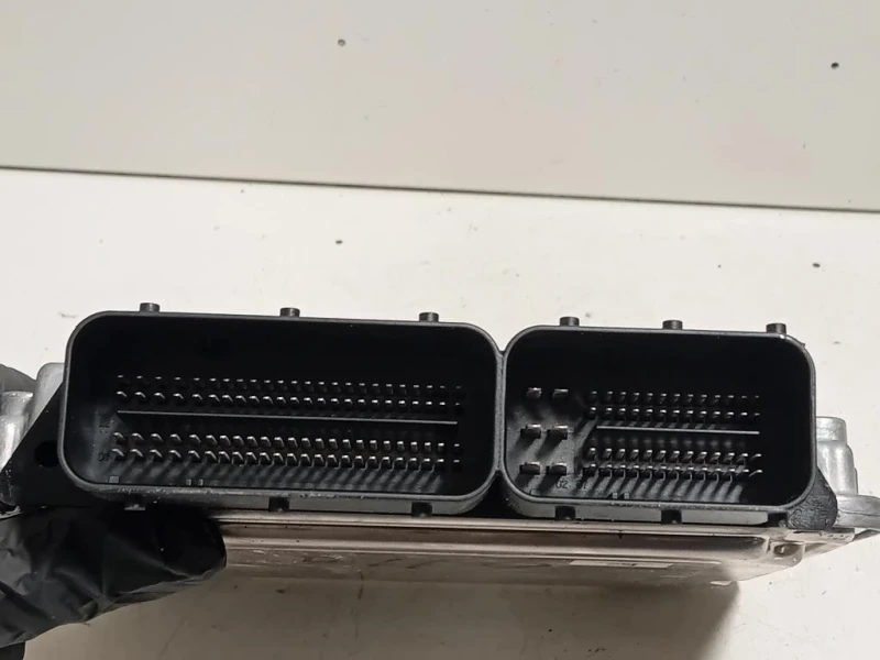 Centralina Iniezione 8572419 Bmw Serie 5 F10 Berlina 2012