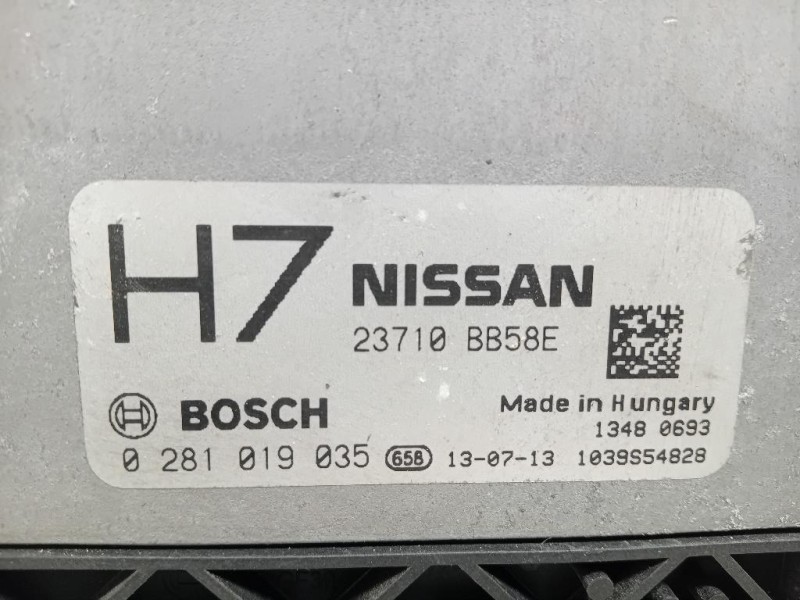 Centralina Iniezione 23710BB58E Nissan Qashqai+2 2010