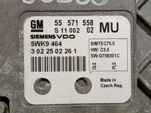 Centralina Iniezione 55571558 Opel Zafira B 2005