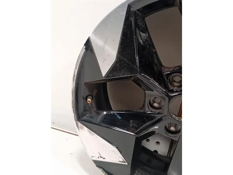 Cerchio Ruota ANT DX 403002401R 7JX18 CH 5-IS35 Renault Captur II 2024