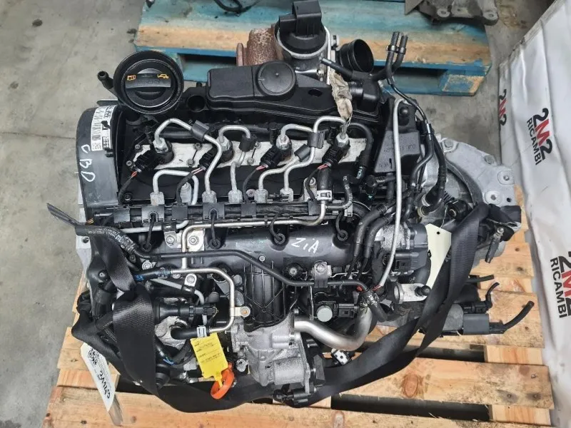 Motore Completo CBD CBDC AUDI SKODA VW Audi A4 8K5 Avant 2008