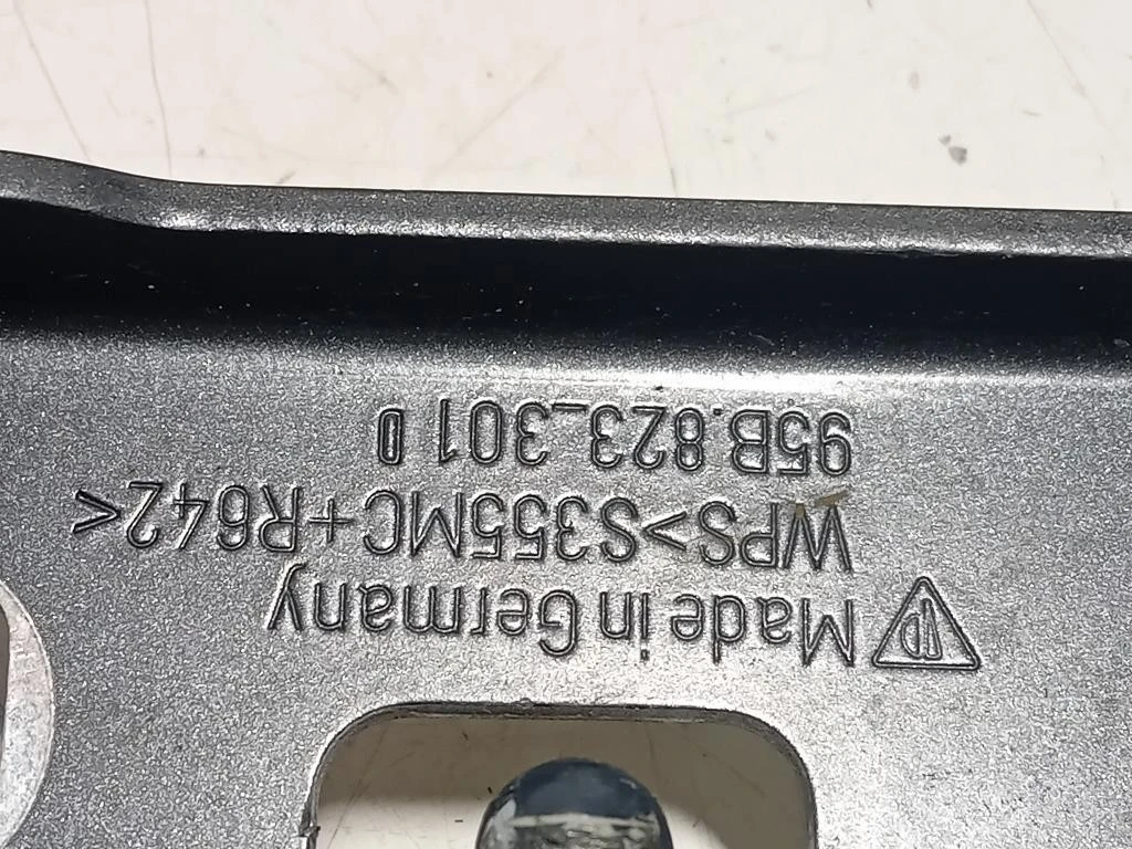 Cerniera Cofano ANT SX 95B823301 Porsche Macan I 2014