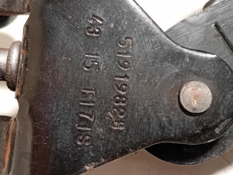 Cerniera Guida Porta Scorrevole Centrale POST SX 518424551815779 Fiat Doblò III 2015
