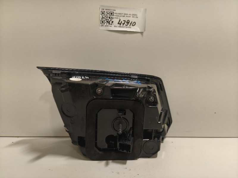Fanale INF POST DX 9836231380 Peugeot 3008 II 2020
