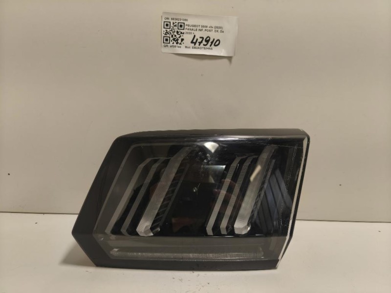 Fanale INF POST DX 9836231380 Peugeot 3008 II 2020