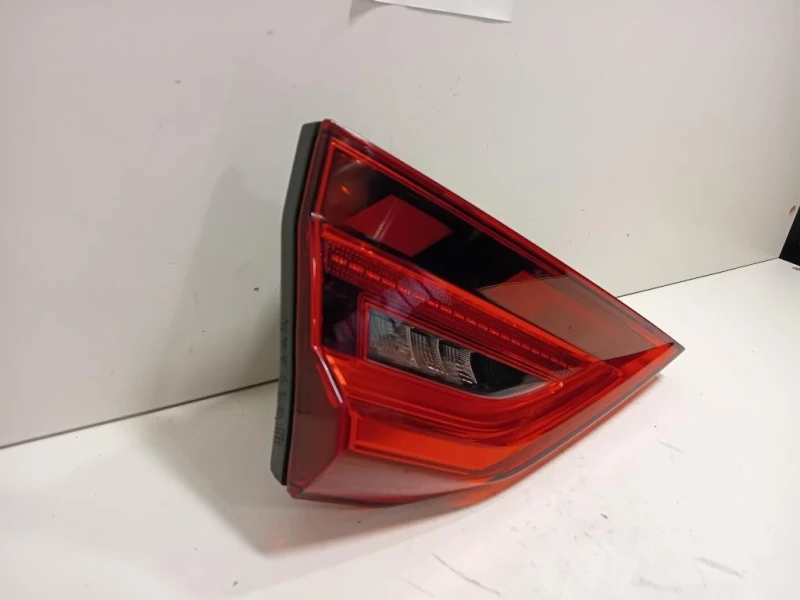 Fanale INF POST SX 82A945093C RE28990002 RI28990002 LED Audi A1 GBA Sportback 2018