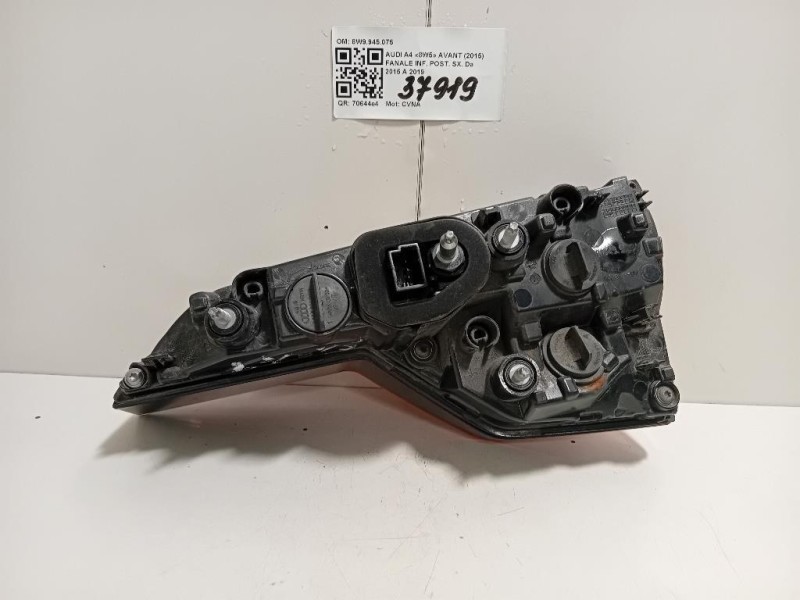 Fanale INF POST SX 8W9945075 Audi A4 8W5 Avant 2015