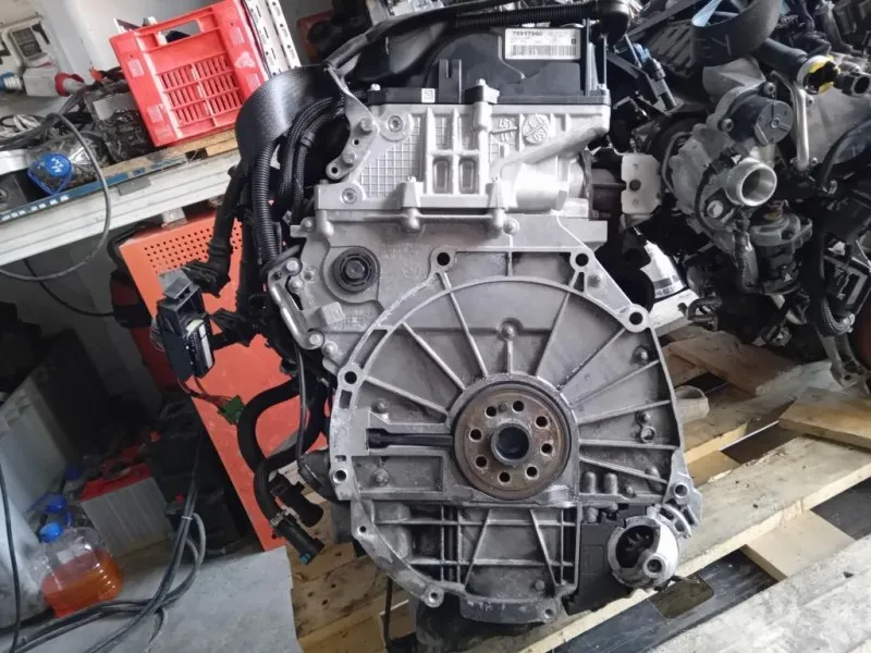 Motore Completo N47D20C 184 CV 135 KW Bmw Serie 1 F20 Berlina 2012